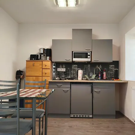 Loewen Haus Am Edersee Apartament *