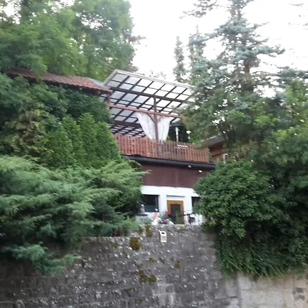 Loewen Haus Am Edersee Apartament *